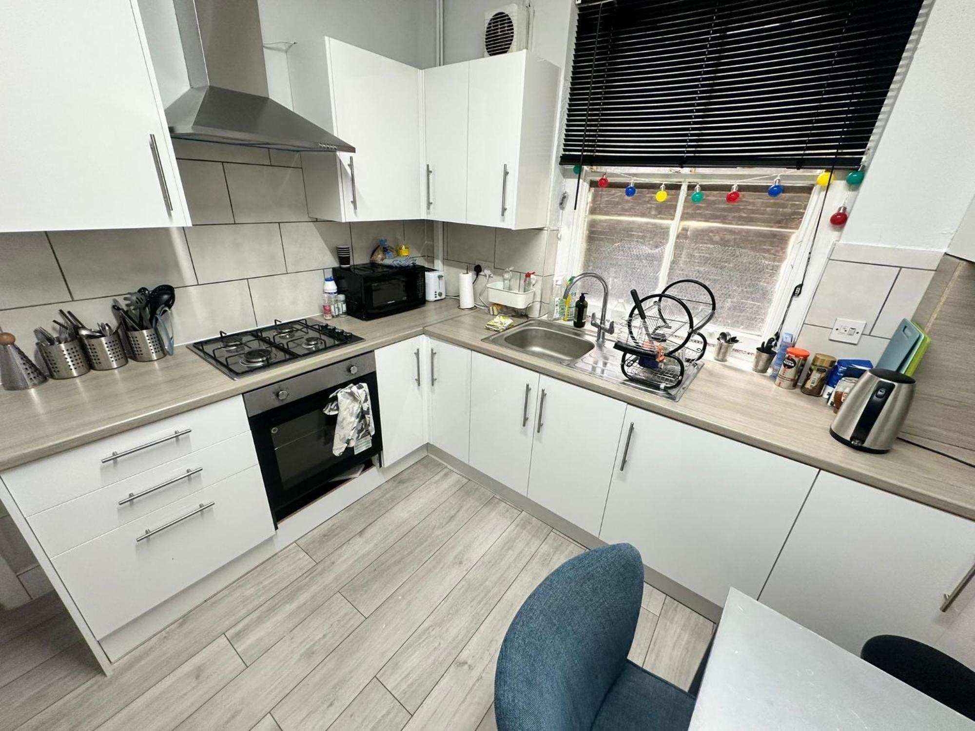 Whitechapel Station Rooms London Ngoại thất bức ảnh